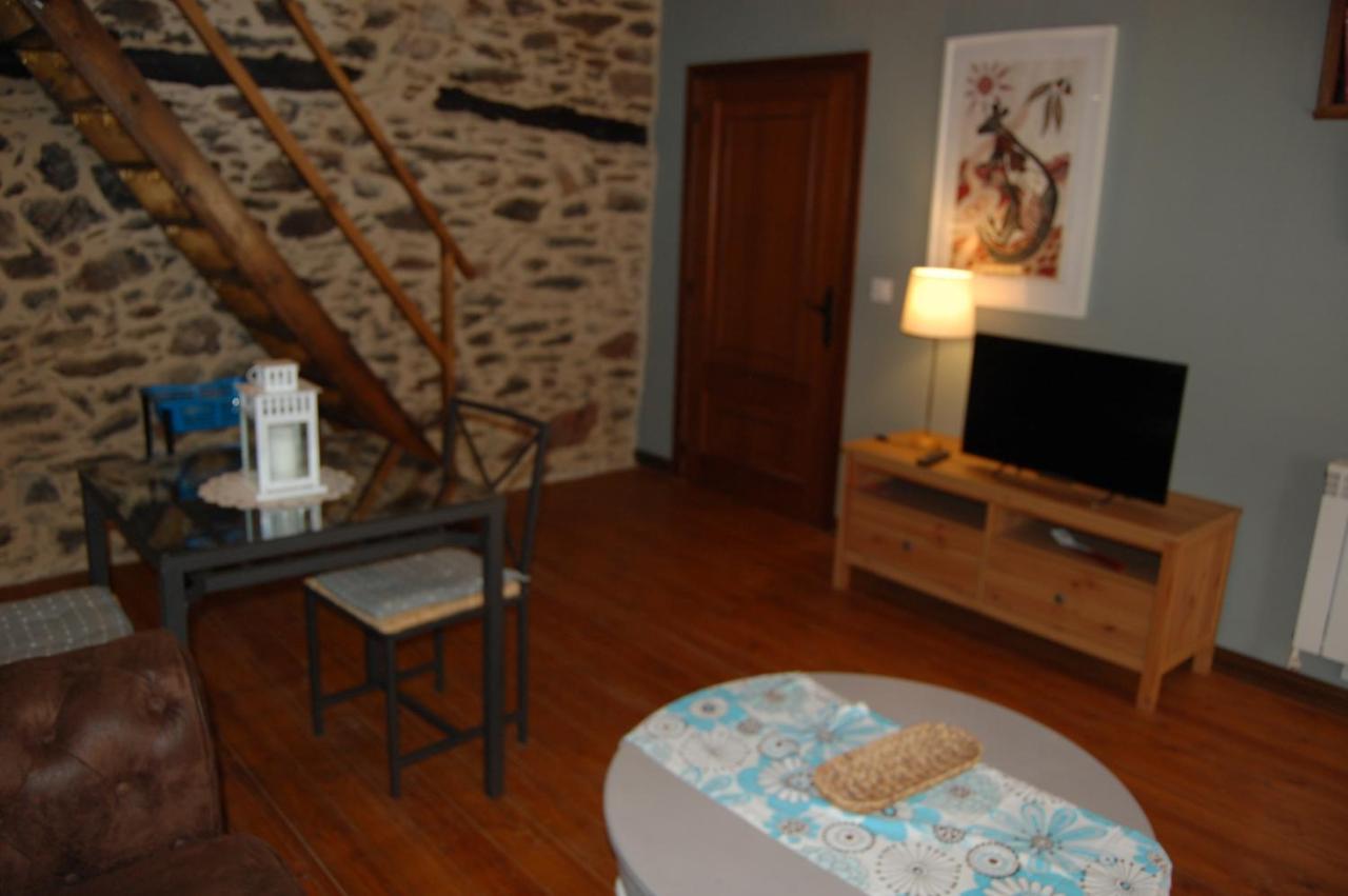 Apartamento Felicitas En La Casa De Cobos, Ribeira Sacra Puebla Del Brollon Exterior foto